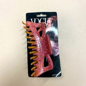 VOGUE Pink Large Claw Hair Clip